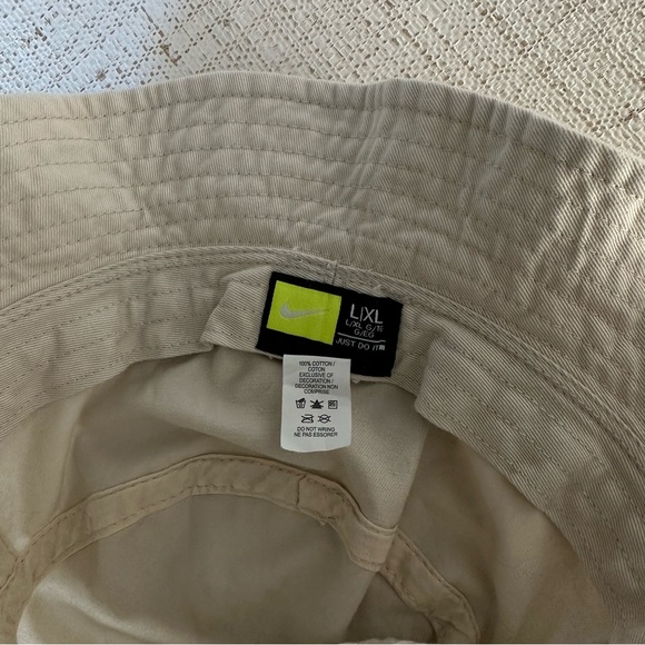 Nike Tan Bucket Hat - Picture 3 of 5